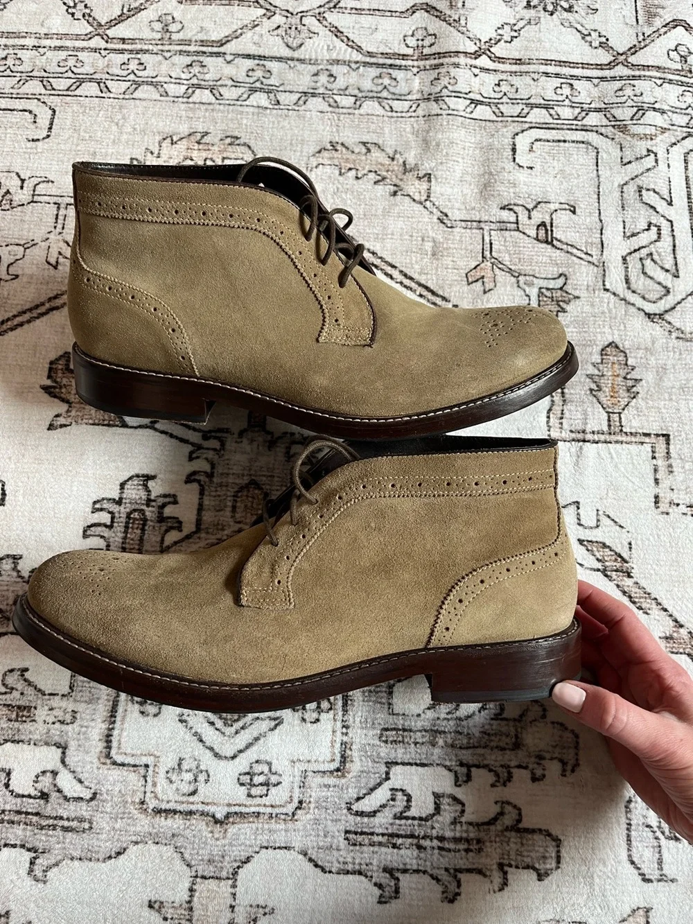 Johnston & Murphy Pearson Taupe Suede Chukka Boots for Men